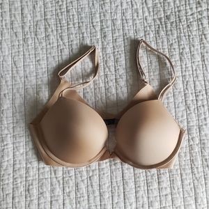 Victoria's Secret | Tan Push-Up Bra